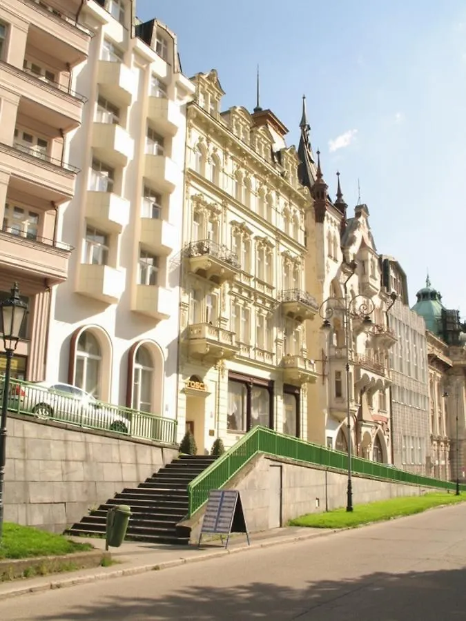 Lazensky Hotel Tosca Karlovy Vary 3*,